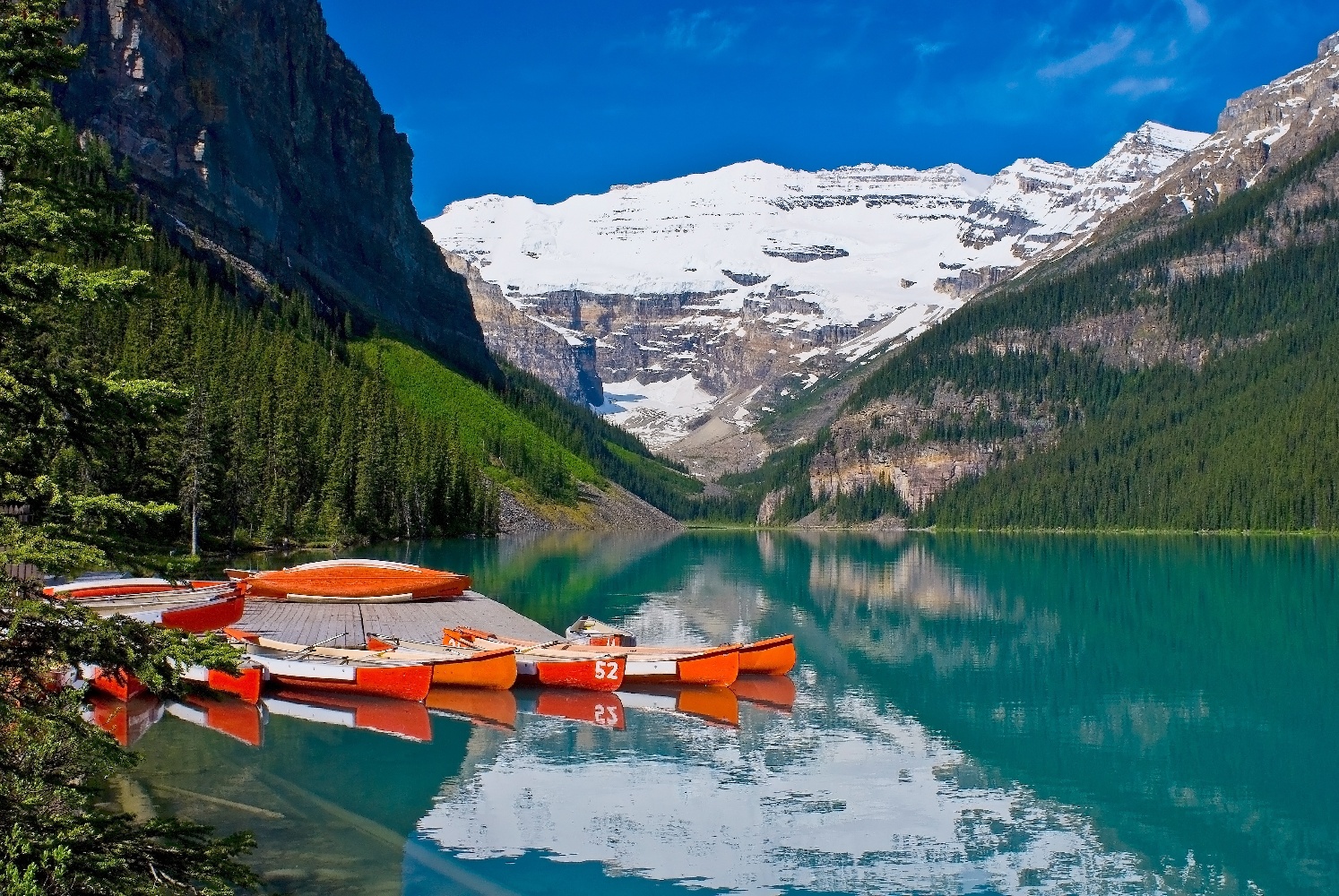 Kanada Alberta Banff Lake Louise Kanus ©123RF