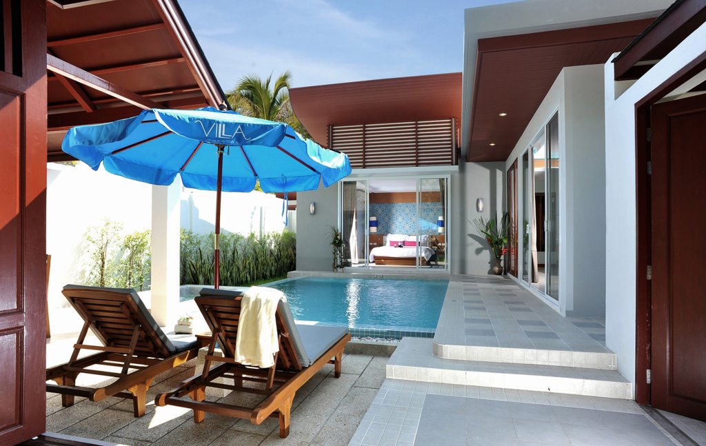 Apsara Beachfront Resort, Pool Villa